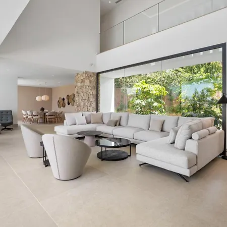 Vacation I The Address, Brand-new Villa, Private Turquoise Pool, 6bdr, Prime Golf Valley Location, Minutes From Puerto Banus, Luxury Interiors, Private Gym, Lounge Bar Villa *